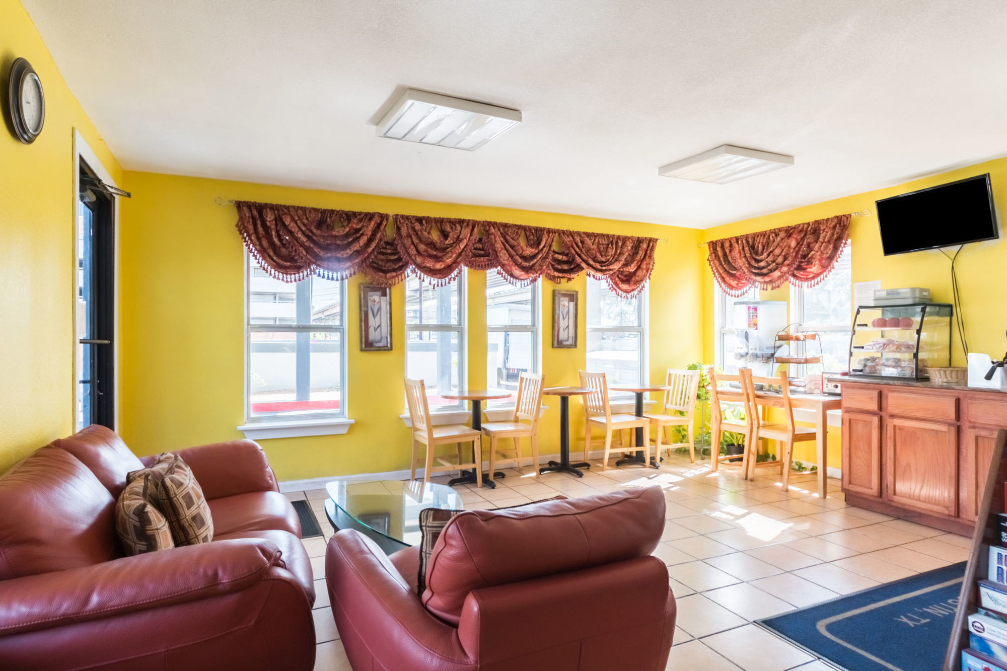 אוסטין Rodeway Inn University מראה פנימי תמונה